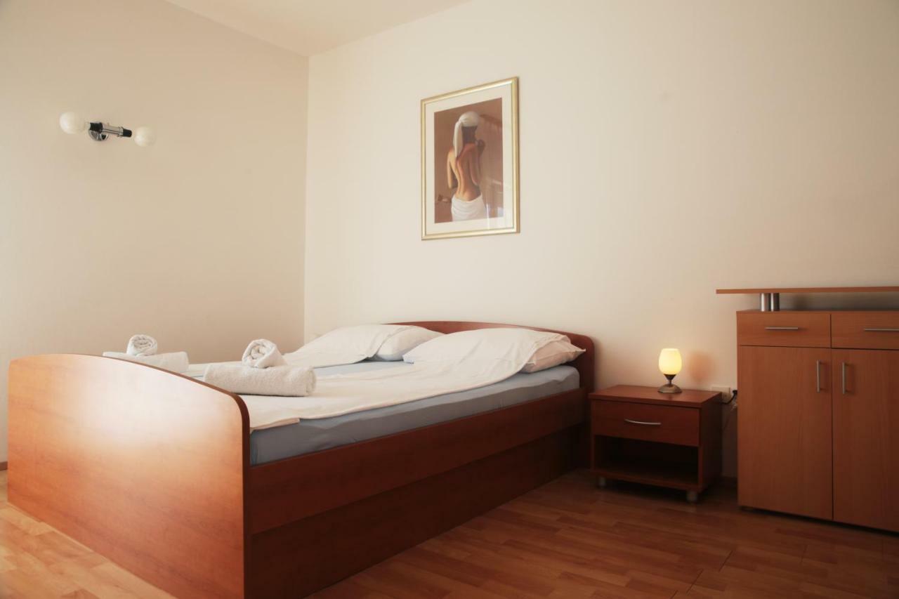 Apartment Rude 沃迪切 外观 照片